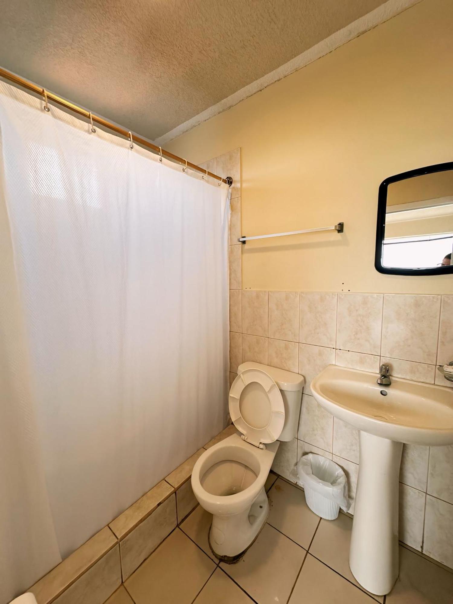 Hostal Posada Del Sol Гуаякуил Екстериор снимка